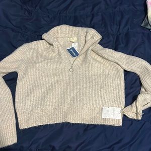 Cute cropped sweater